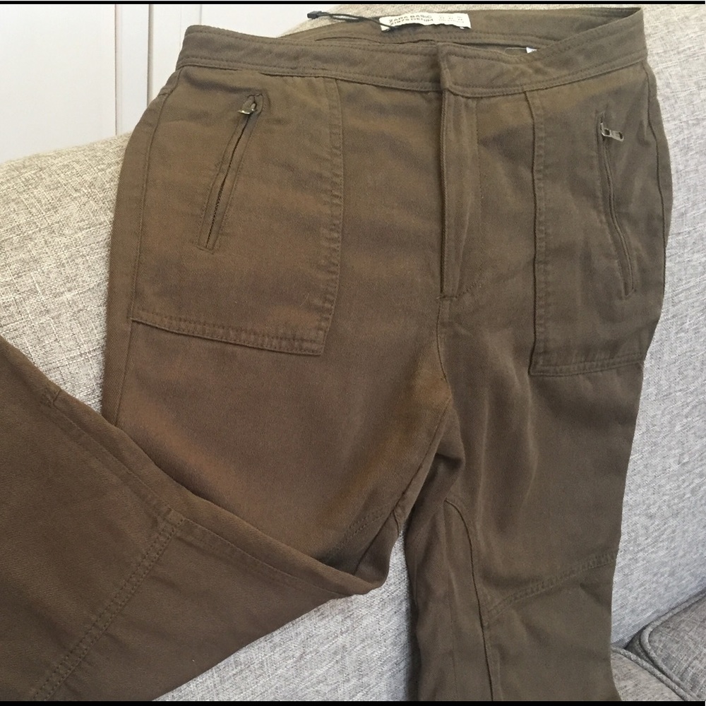 Olive green linen weave cargo pants